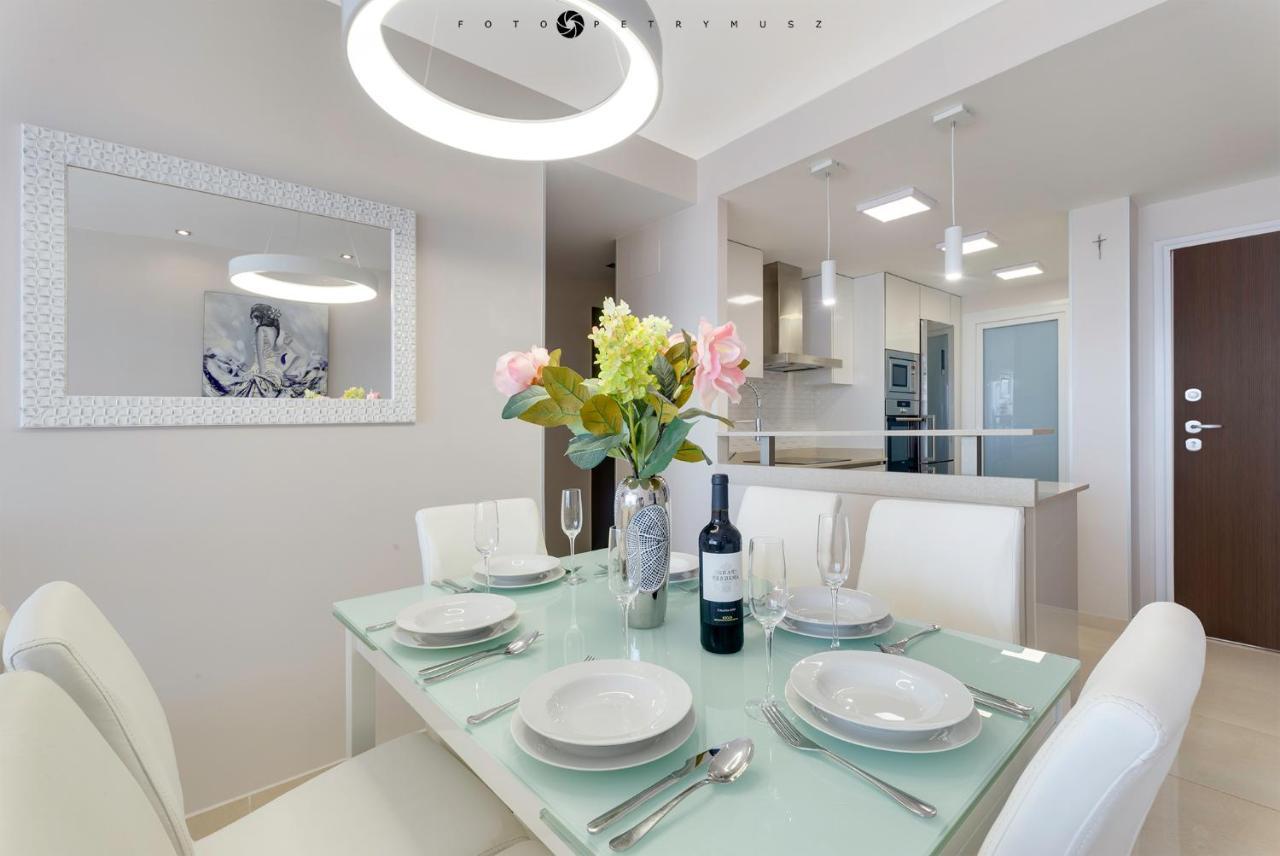 Sea Senses Skyline Torrevieja Apartamento Exterior foto
