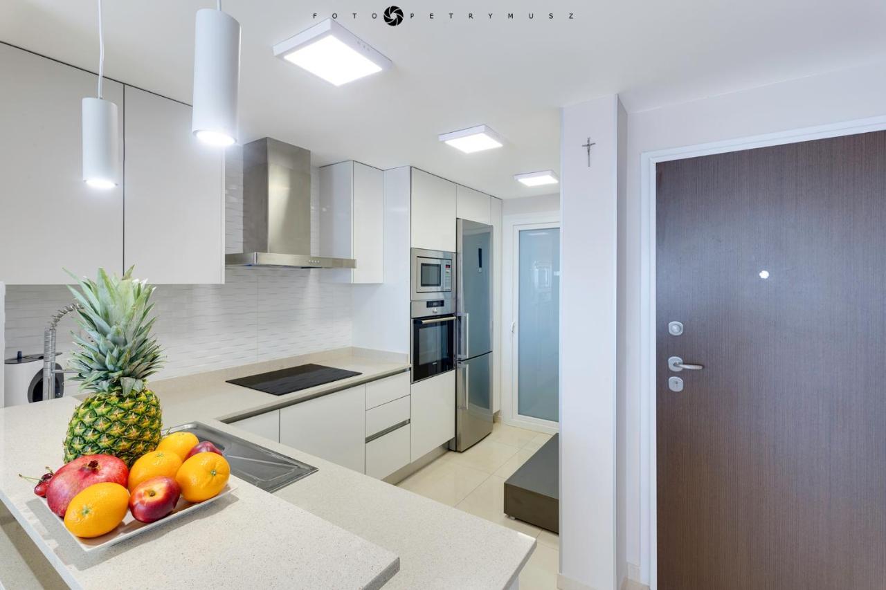 Sea Senses Skyline Torrevieja Apartamento Exterior foto
