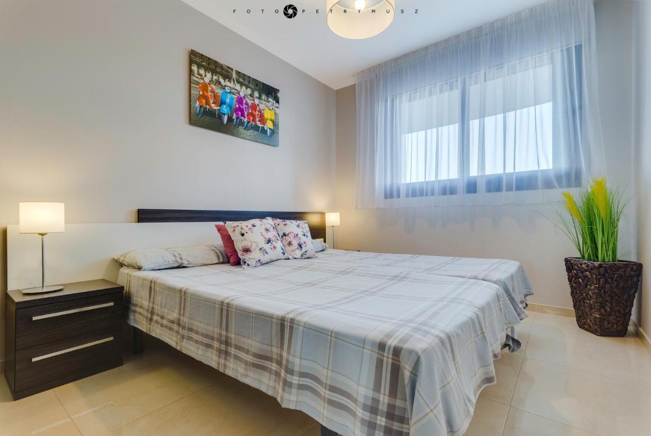 Sea Senses Skyline Torrevieja Apartamento Exterior foto