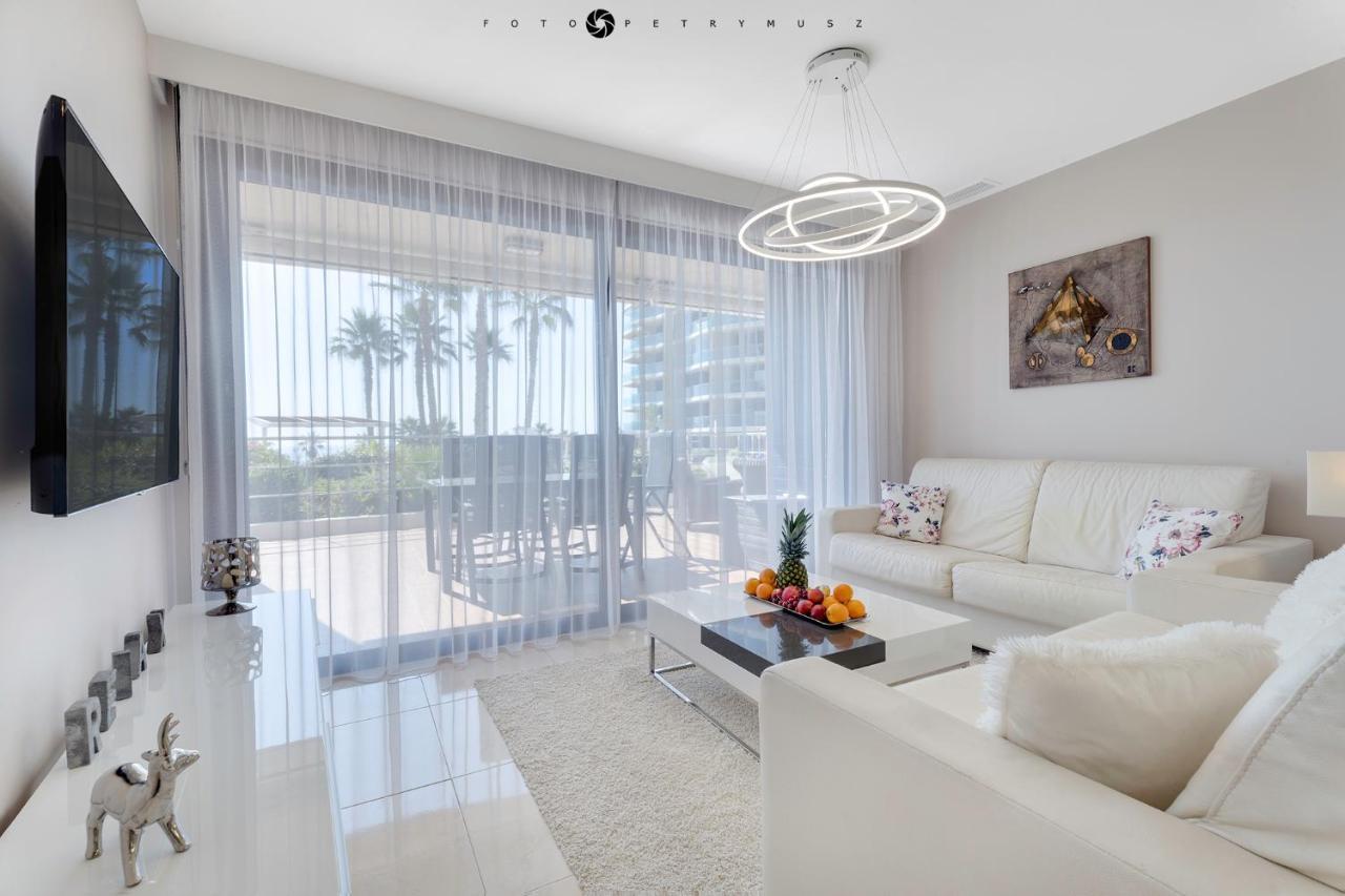 Sea Senses Skyline Torrevieja Apartamento Exterior foto