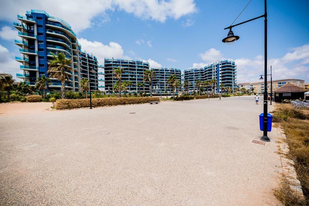Sea Senses Skyline Torrevieja Apartamento Exterior foto